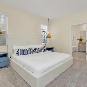  Villa Pool-Jacuzzi Villa 6B Near Disney Davenport!